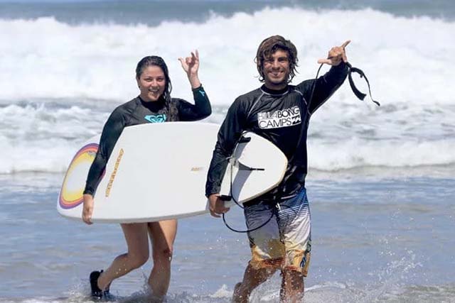 Surf Lessons in Jaco, Costa Rica with AXR